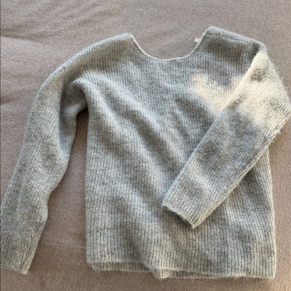 Sezane  Women's Sweater